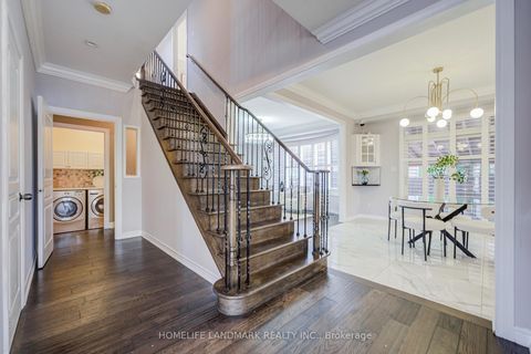 Photo 7 at 2 Kingshill Road, Oak Ridges, Richmond Hill