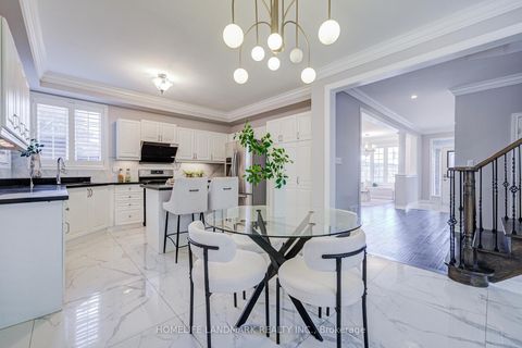 Photo 14 at 2 Kingshill Road, Oak Ridges, Richmond Hill
