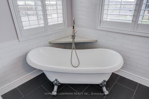Photo 23 at 2 Kingshill Road, Oak Ridges, Richmond Hill