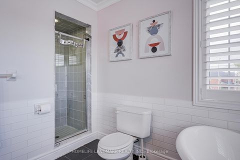 Photo 25 at 2 Kingshill Road, Oak Ridges, Richmond Hill