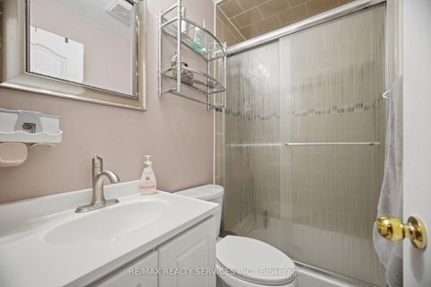 Photo 44 at 45 Skylark Drive, Vellore Village, Vaughan