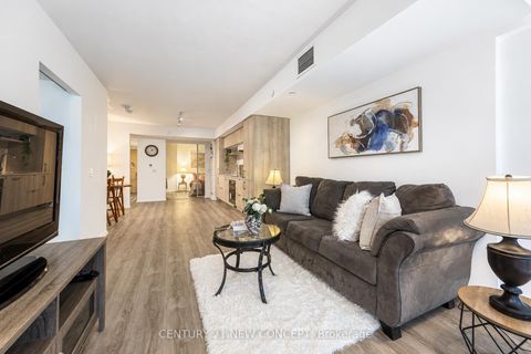 Photo 9 at 712 - 5 Soudan Avenue, Mount Pleasant West, Toronto