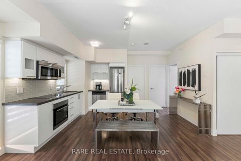 Photo 3 at E113 - 555 Wilson Avenue, Clanton Park, Toronto