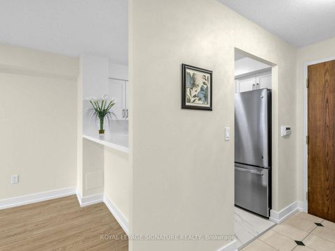 Photo 1 at 1009 - 28 Pemberton Avenue, Newtonbrook East, Toronto