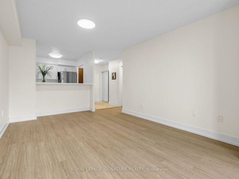 Photo 6 at 1009 - 28 Pemberton Avenue, Newtonbrook East, Toronto