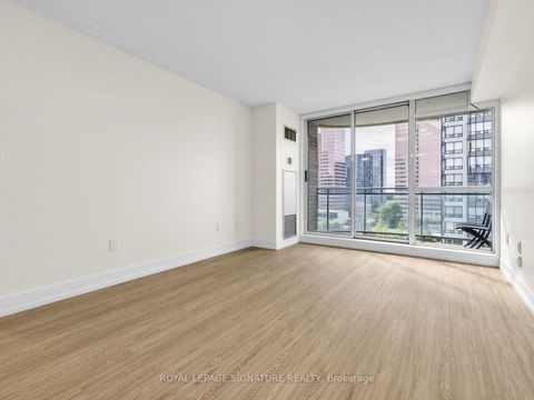 Photo 9 at 1009 - 28 Pemberton Avenue, Newtonbrook East, Toronto