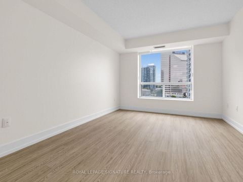 Photo 13 at 1009 - 28 Pemberton Avenue, Newtonbrook East, Toronto