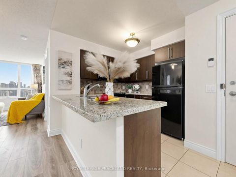 Photo 7 at 2326 - 25 Greenview Avenue, Newtonbrook West, Toronto