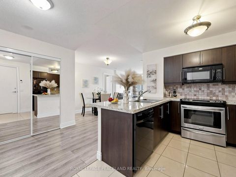 Photo 8 at 2326 - 25 Greenview Avenue, Newtonbrook West, Toronto
