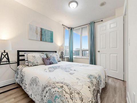 Photo 21 at 2326 - 25 Greenview Avenue, Newtonbrook West, Toronto
