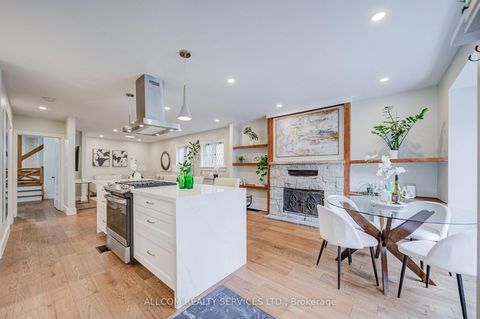 Photo 4 at 164 Glenvale Boulevard, Leaside, Toronto