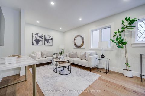 Photo 19 at 164 Glenvale Boulevard, Leaside, Toronto