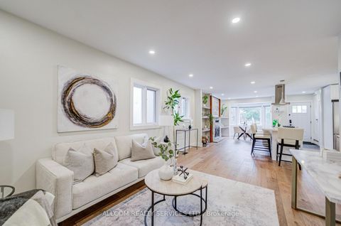 Photo 20 at 164 Glenvale Boulevard, Leaside, Toronto