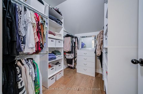 Photo 34 at 164 Glenvale Boulevard, Leaside, Toronto