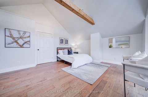 Photo 36 at 164 Glenvale Boulevard, Leaside, Toronto