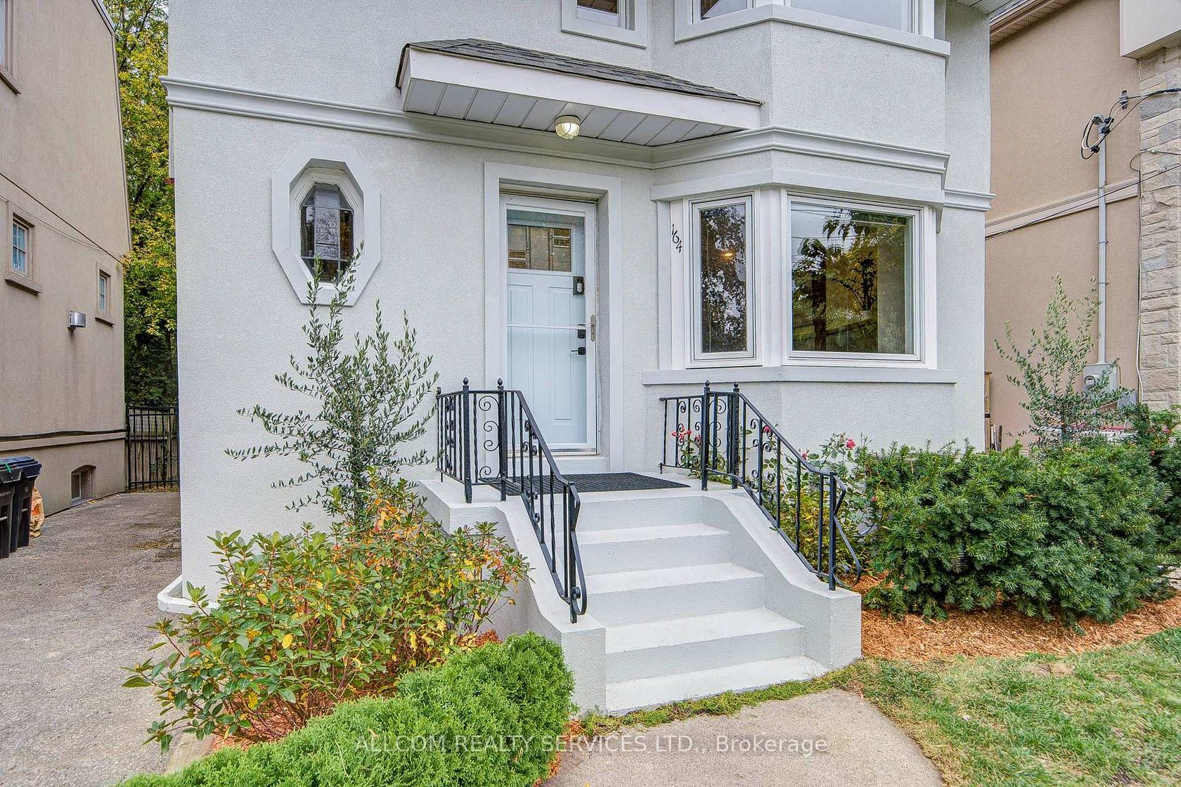 164 Glenvale Boulevard, Leaside, Toronto 