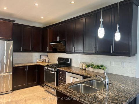 Photo 32 at 24 Sundew Lane, Oak Ridges Lake Wilcox, Richmond Hill
