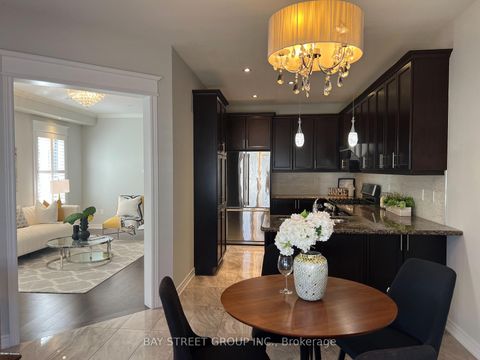 Photo 33 at 24 Sundew Lane, Oak Ridges Lake Wilcox, Richmond Hill