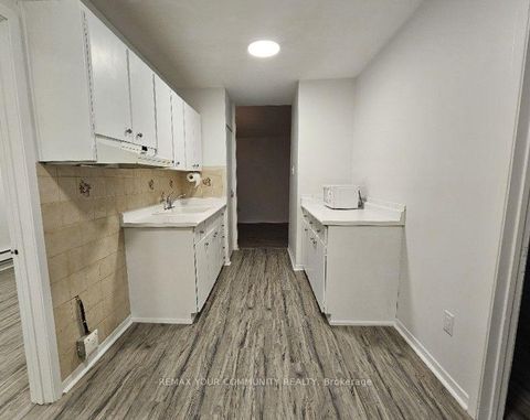 Photo 5 at 161 - 70 Driftwood Avenue, Jane Heights, Toronto