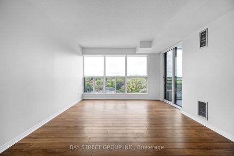Photo 15 at 906 - 28 Hollywood Avenue, Willowdale East, Toronto
