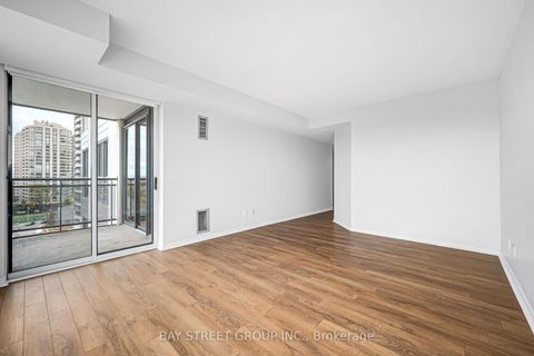 Photo 16 at 906 - 28 Hollywood Avenue, Willowdale East, Toronto