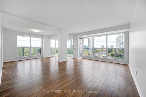 Photo 17 at 906 - 28 Hollywood Avenue, Willowdale East, Toronto