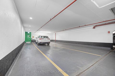 Photo 43 at 906 - 28 Hollywood Avenue, Willowdale East, Toronto