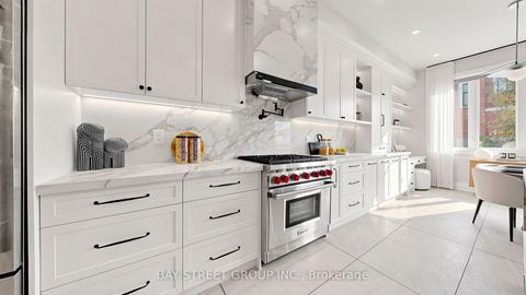 Photo 17 at 40 Shining Willow Court, South Richvale, Richmond Hill