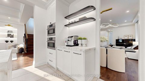 Photo 19 at 40 Shining Willow Court, South Richvale, Richmond Hill