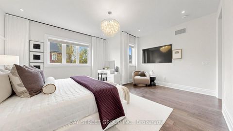 Photo 23 at 40 Shining Willow Court, South Richvale, Richmond Hill