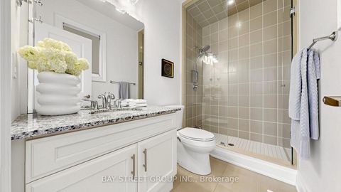Photo 36 at 40 Shining Willow Court, South Richvale, Richmond Hill