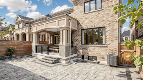 Photo 39 at 40 Shining Willow Court, South Richvale, Richmond Hill