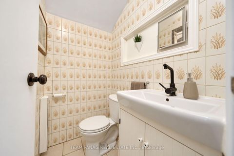 Photo 18 at 1314 Dupont Street, Junction, Toronto
