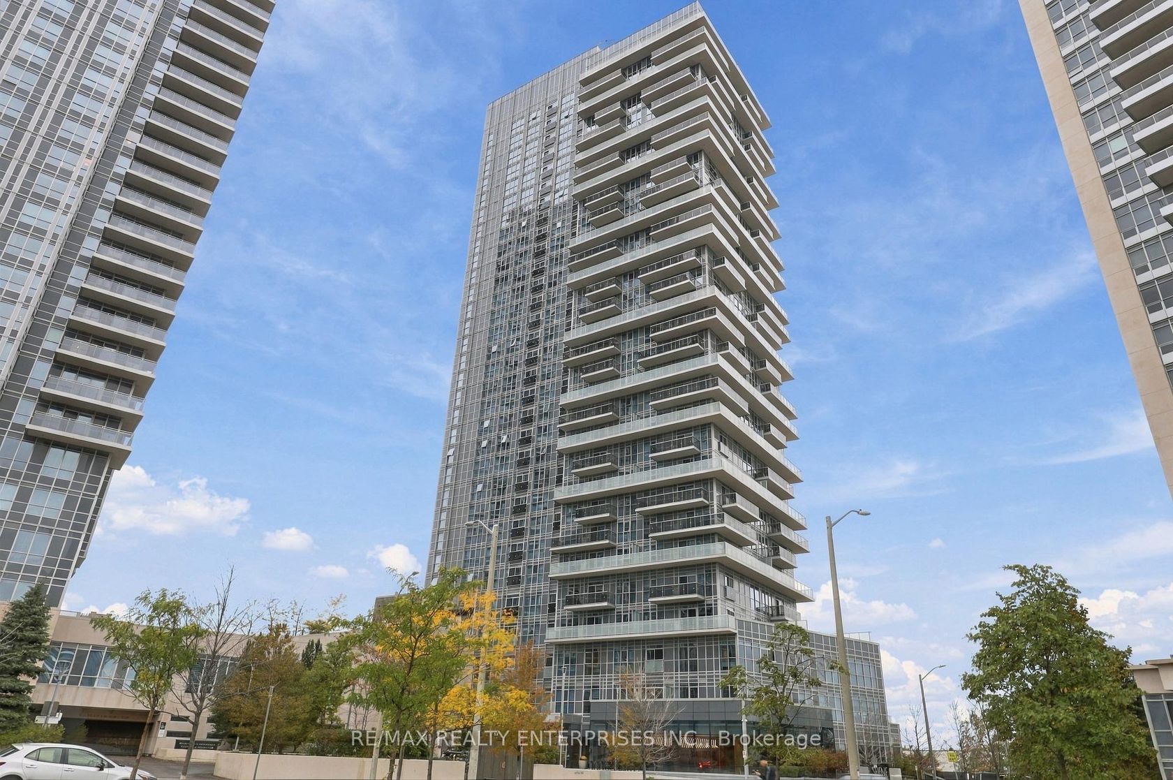 1004 - 225 Village Green Square, Malvern West, Toronto 