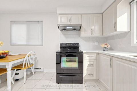 Photo 9 at 20 Zircon Court, Hillcrest Village, Toronto