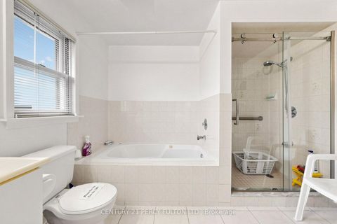 Photo 22 at 20 Zircon Court, Hillcrest Village, Toronto