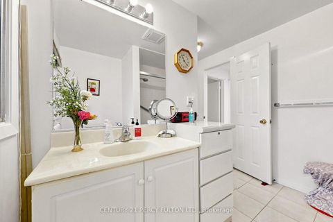 Photo 27 at 20 Zircon Court, Hillcrest Village, Toronto