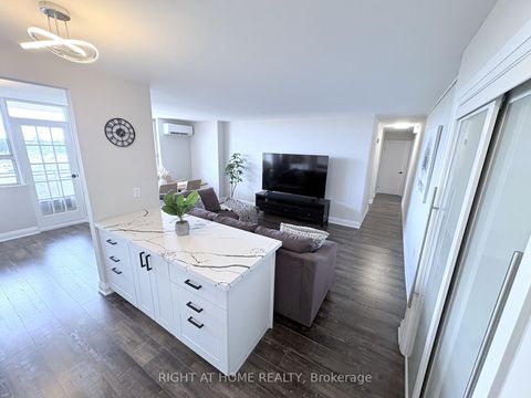 Photo 1 at 711 - 1950 Kennedy Road, Dorset Park, Toronto