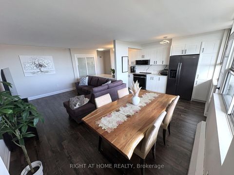Photo 8 at 711 - 1950 Kennedy Road, Dorset Park, Toronto