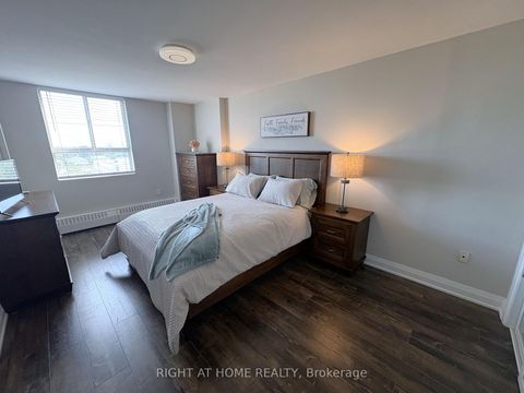 Photo 11 at 711 - 1950 Kennedy Road, Dorset Park, Toronto