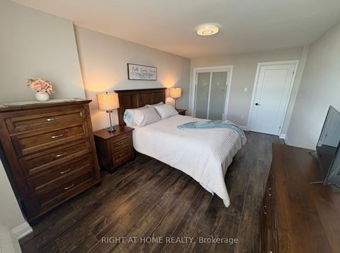 Photo 12 at 711 - 1950 Kennedy Road, Dorset Park, Toronto
