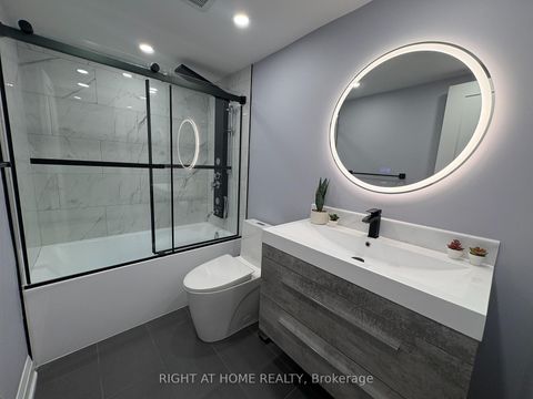 Photo 13 at 711 - 1950 Kennedy Road, Dorset Park, Toronto
