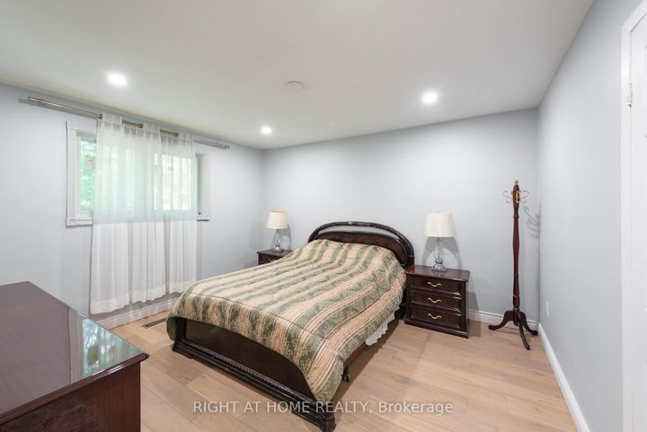 Photo 16 at 62 Iangrove Terrace, L'Amoreaux, Toronto