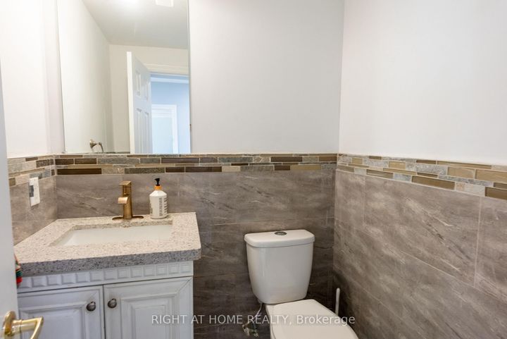 Photo 21 at 62 Iangrove Terrace, L'Amoreaux, Toronto