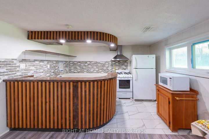 Photo 24 at 62 Iangrove Terrace, L'Amoreaux, Toronto