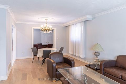 Photo 5 at 62 Iangrove Terrace, L'Amoreaux, Toronto