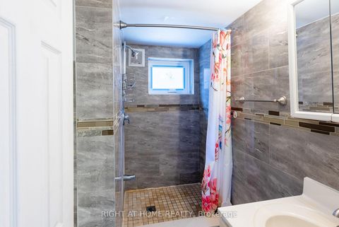 Photo 29 at 62 Iangrove Terrace, L'Amoreaux, Toronto