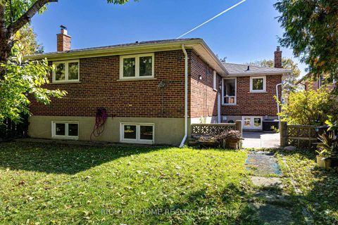 Photo 41 at 62 Iangrove Terrace, L'Amoreaux, Toronto