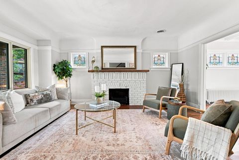 Photo 5 at 35 Regal Road, Wychwood, Toronto
