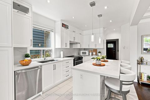 Photo 9 at 35 Regal Road, Wychwood, Toronto